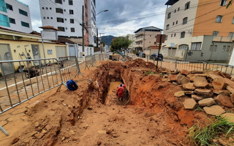Obras na cratera da Rodrigues Alves segue em andamento e dentro do prazo